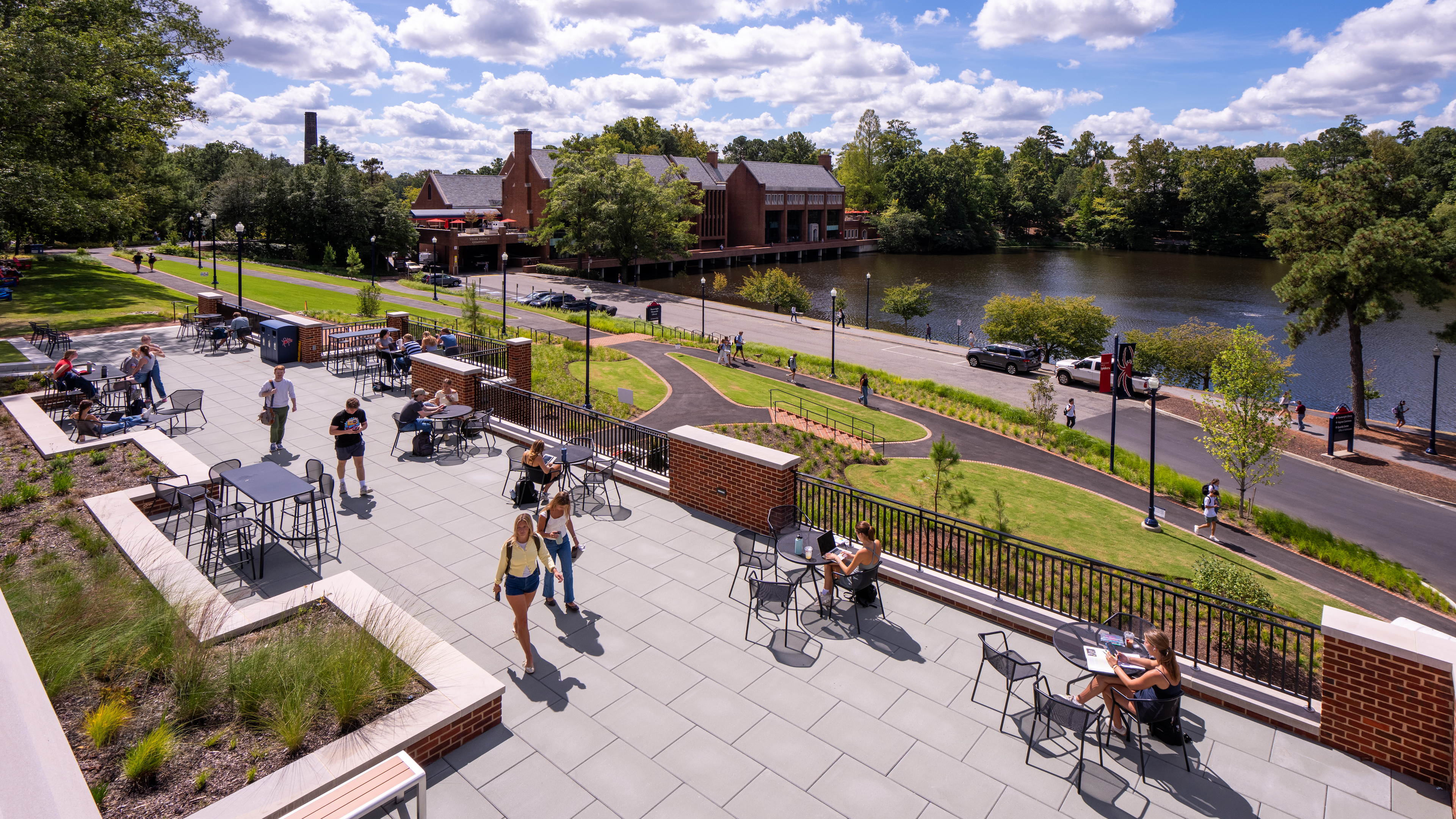 Photo of library outdoor patio facing the lawn